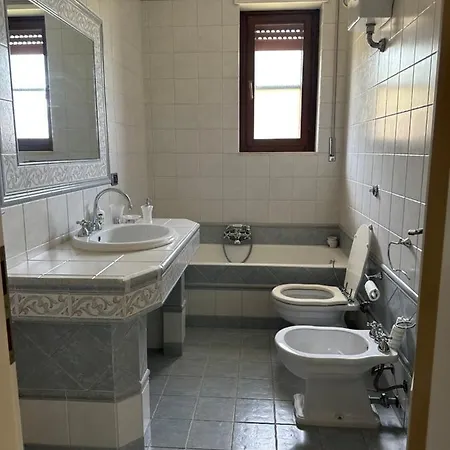 La Casa Al Mare Holiday home *